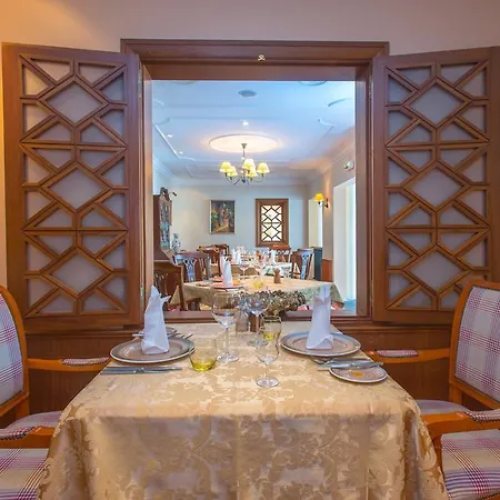 Pestana Miramar Garden & Ocean 푼샬