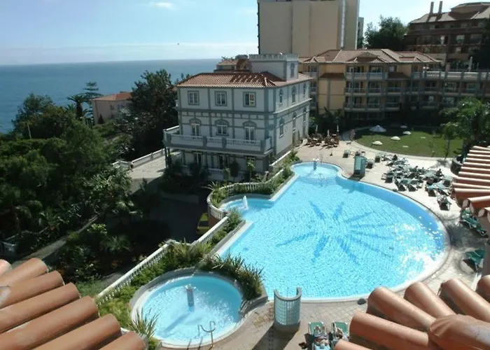 Hotel Pestana Miramar Garden & Ocean 4*