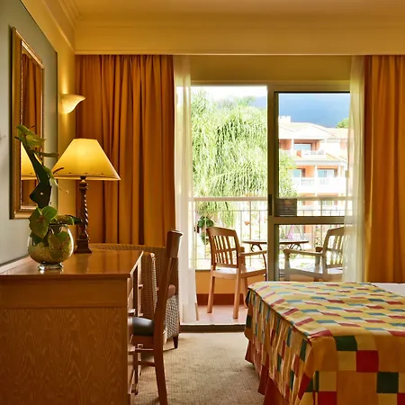 Pestana Miramar Garden & Ocean Hotel 4*