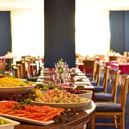 Pestana Miramar Garden & Ocean 호텔 4*