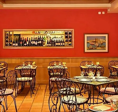 Pestana Miramar Garden & Ocean 4* Φουνκάλ